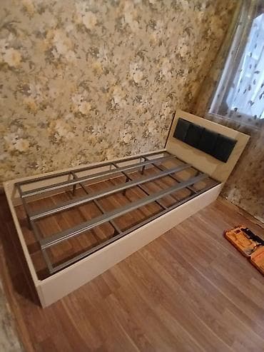 tək divan: Təknəfərlik çarpayı, Bazalı, Matras ilə, Siyirməsiz — 2