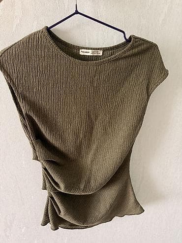 Brend: Pull&Bear Məhsul: Qadın bluzası - Rəng: Zeytun-yaşıl - — 1