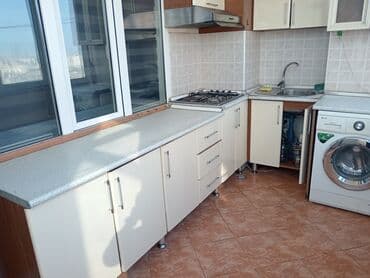 quxna mebli: Metbex mebeli Satlır Aspratoru üsdünde moyta var Satlır normal — 1