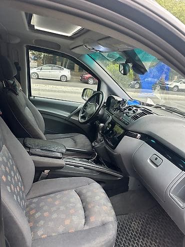 heyet evleri villa: Mercedes-Benz Vito: 2.1 l | 2009 il Mikroavtobus — 2