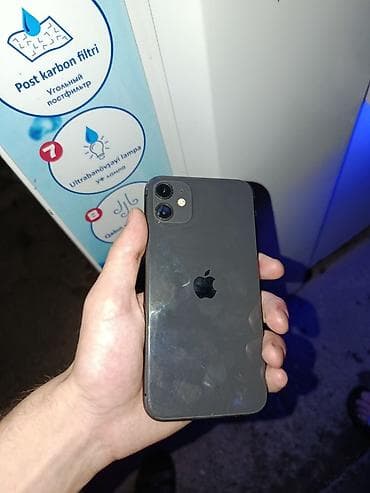 prodat iphone: IPhone 11, 128 GB, Qara, Face ID — 3