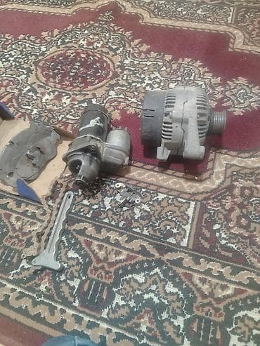 Avtomobil üçün elektrik hissələri dəsti - Generator (alternator)