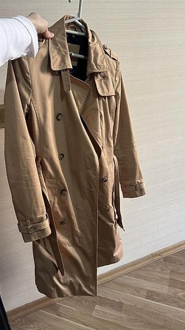 Massimo Dutti trençkot - Rəng: klassik bej - Model: ikiqat sıraya