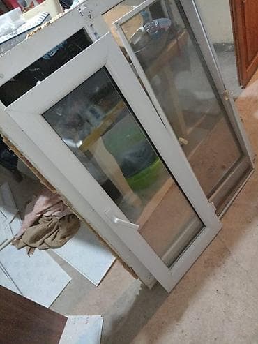 Santexnika: PVC qapı-pəncərə dəsti - Material: Ağ rəngli PVC profil - Şüşə: İkili — 1