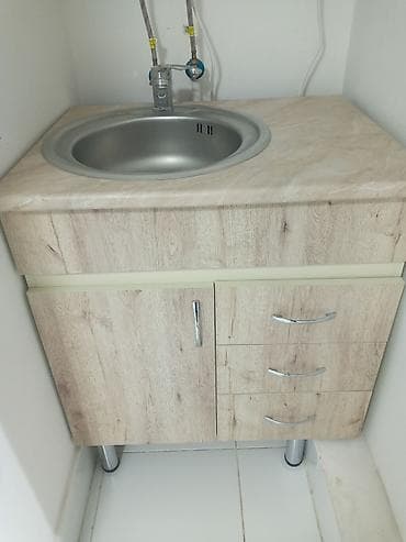 ucuz paltar dolabı: Mətbəx üçün lavabo və şkaf dəsti - Material: ağac teksturalı laminat — 1