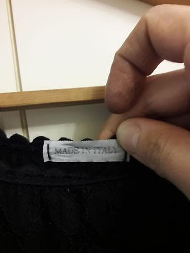 cins kurtkalar 2020: Məhsul: Qara krujeva qadın donu - Mənşə: Made in Italy (etiketdə qeyd — 1