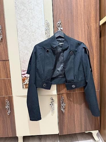 ana bala geyimi: Her biri az istifade olunub her biri 10 azn xs s razmerlerQadın üst — 8