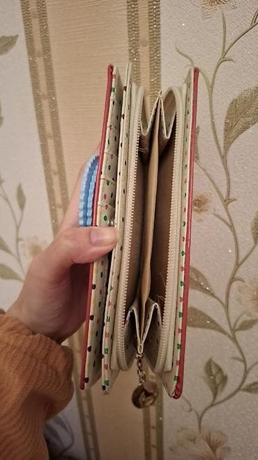 qadın şubaları: Pulqabı, Eko dəri — 2