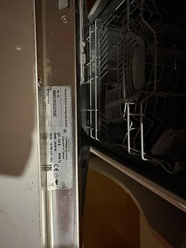 masin ucun kamera: Qabyuyan maşın Bosch, Tam qabaritli (60 sm.), Ayrıca dayanan — 9