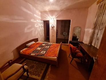 kiraye evlerin kreditle satisi: 23 sot. Bilgeh 16 ci dalan. Su quyusu var 180 kvadrat kohne tikili ev — 3