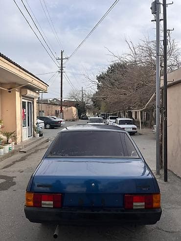 Аксессуары и тюнинг: Maşın hazır kreditdədi kim isdəsə adına keçirdəcəm ilkin ödəniş1600 — 7