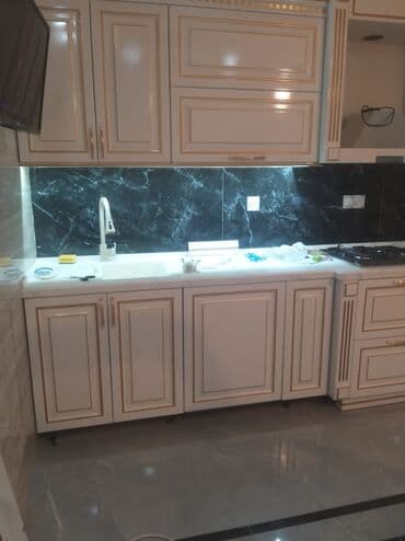 кухонная мебель на заказ: Butun nov kuxna mebeli ofis mebele aptek vitrini ve butun ev — 3