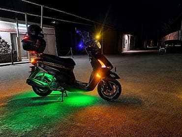 zigzag moped: 50 sm3, 2024 il — 2