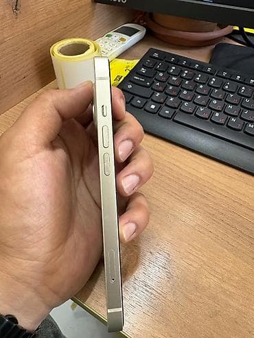 17 pro max iphone: IPhone 13, 128 GB, Ağ, Face ID — 4