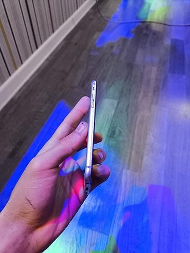 ipad qiyməti: IPhone 6s, 16 GB, Gümüşü, Qırıq — 6