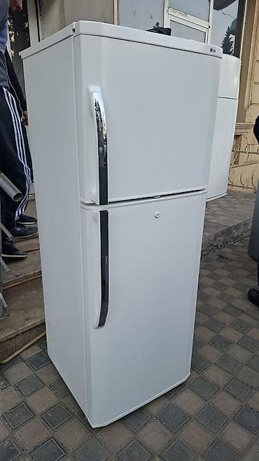 2 qapılı LG Soyuducu Satılır, rəng - Ağ