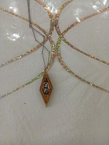 Toy paltarları və aksesuarları: Kulon, Qaşsız — 3