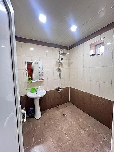 Гаражи: Ramana xəzər kafesiylə üz-üzə Yoldan 350 m aralıda Sənəd kupcalı 6 — 2