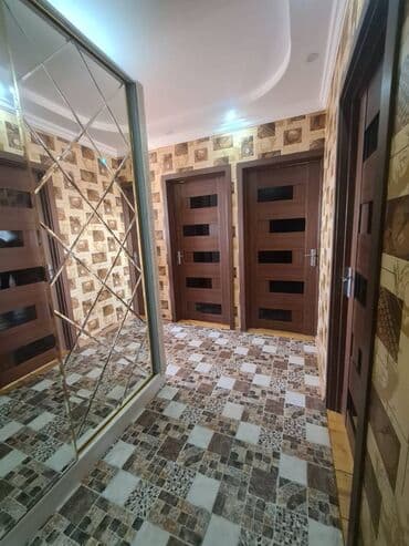 2 ci mikrorayon satilan evler: Bakı, 3 otaqlı, Köhnə tikili, m. Həzi Aslanov, 82 kv. m — 10