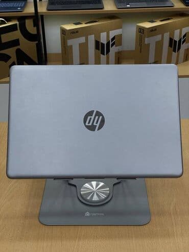 ucuz nodbuk: HP noutbuk – 15.6" ekranlı, gümüşü korpuslu model. Əsas — 4