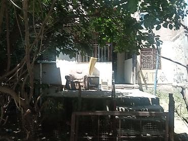 8-ci kilometr 3 otaqlı, 110 kv. m, Orta təmir — 1