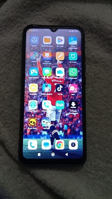 telfonlar: Redmi 10C, 64 GB, rəng - Qara, Barmaq izi — 3