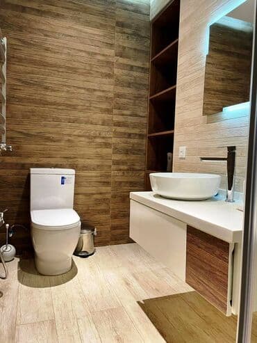 20 yanvarda 2 otaqli evler: 2 otaqlı, Yeni tikili, m. 8 Noyabr, 63 kv. m — 15