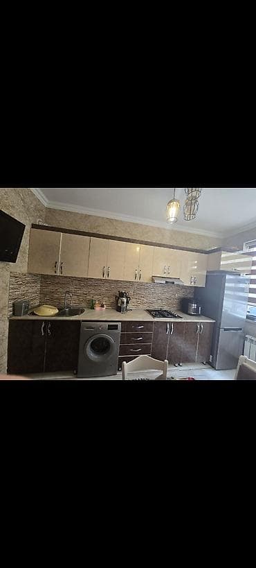 işlənmiş mətbəx stolları: RR💫 Metbex mebeli 4 metr uzerinde aspirator verilir Qiymet 400 azn ela — 1