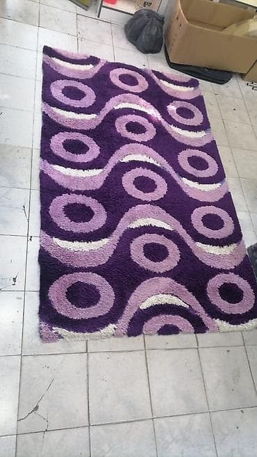 Xalca satilir.
ölçüsü 1,44x2.31sm .dir — 1