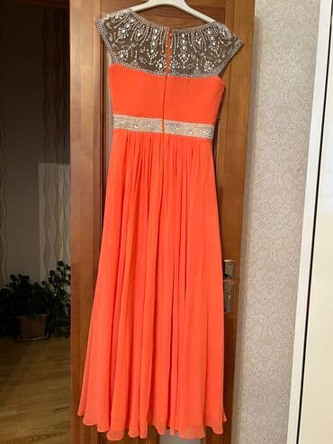 кыргызское национальное платье: 36-38 bedene uygundur.Qardasimin toyuna geyinmisem.1 defe geyinilmis — 2