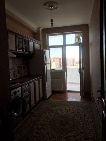 7 ci mikrorayon yeni tikili: Yasamalda Yasamal parkına yaxın 17 mertebeli binanın 12-cü — 3