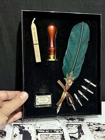 qələm: Vintage üslubda yazı və mum möhür dəsti Dəst tərkibi: - Tük qələm — 1