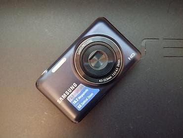foto aparat canon: Salam qiymetinden çox asaqi satilir hec bir problemi yoxdu işlekdi — 1