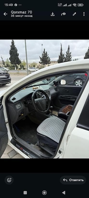 eleyus venera a: Kia Rio sedan – ağ rəng Texniki xüsusiyyətlər və avadanlıq: - Benzin — 4