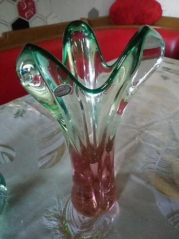 Bir vaza, Bogem şüşəsi