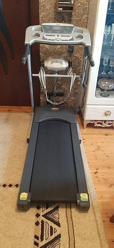 Trenajor ideal veziyyetdedir cox keyfiyyetli alman mallaridir . Burda