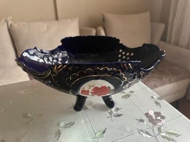 zefer gunu sekiller: Bir vaza — 2