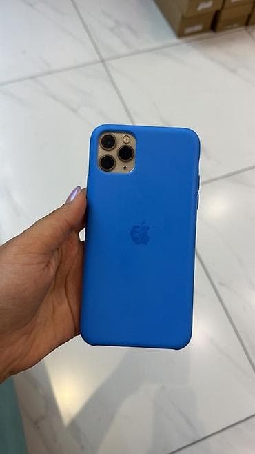 iphone 8 pilus: IPhone 11 Pro Max, 256 GB, Qızılı, Face ID — 8