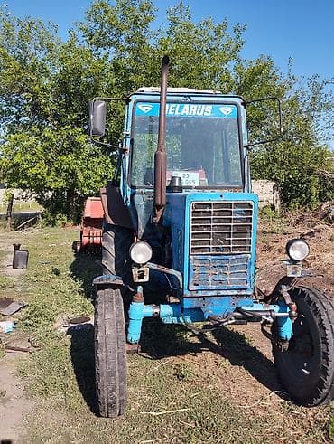 avtomobil ucun aksesuarlar: Traktor Belarus (MTZ) motor 4.7 l — 3
