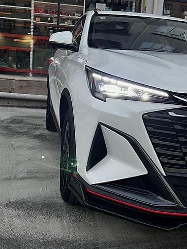 qezalı maşın: Changan : 1.5 l | 2026 il 2000 km Krossover — 2