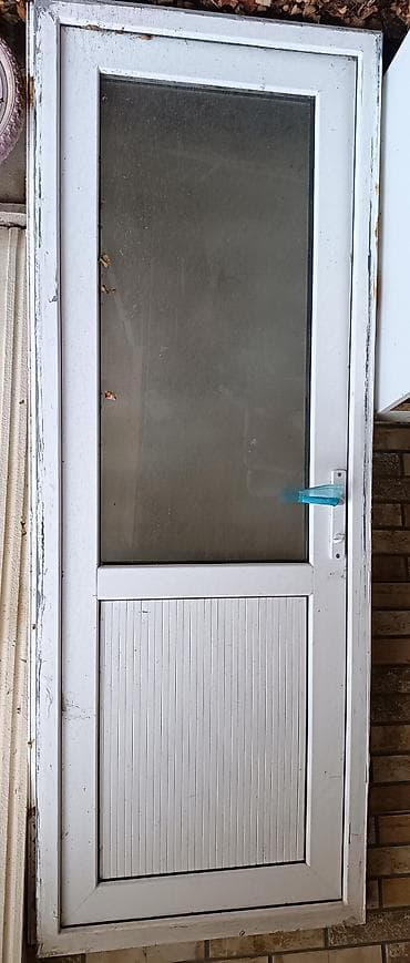 Ağ rəngli PVC giriş/qapı paneli - Material: PVC/profil çərçivə -