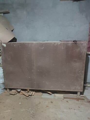 işlenmiş su çenleri: Bak, Metal, 3000 l l, İşlənmiş — 2