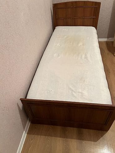 İşlənmiş, Təknəfərlik çarpayı, Bazasız, Matras ilə, Siyirməsiz