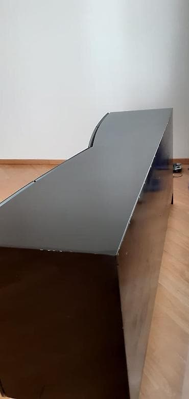 mebel kitab refleri: İşlənmiş, Düz TV altlığı, Polkalı, Laminat — 4