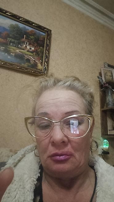 Присматрю за бальными старым человеком немощным — 1