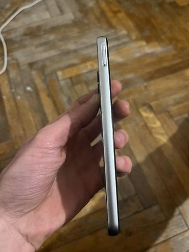 ucuz telefonlar gence: Samsung Galaxy A24 4G, rəng - Gümüşü — 3