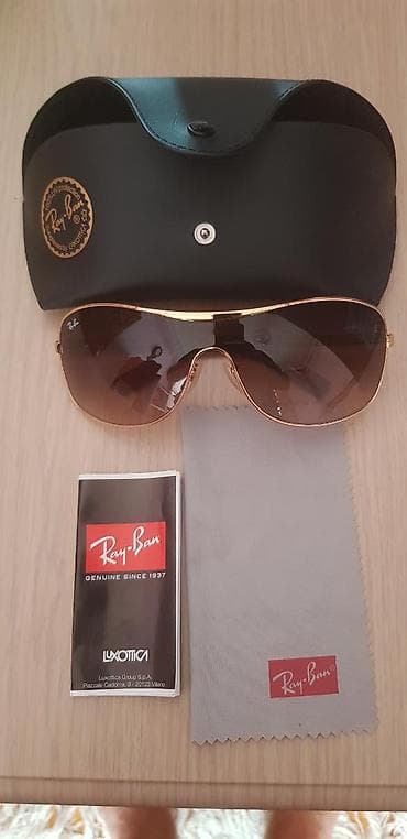 Наручные часы: Oriqinal Ray-Ban Yeni qadın eynəyidir. keçən il Dubaydan alınıb. heç — 1