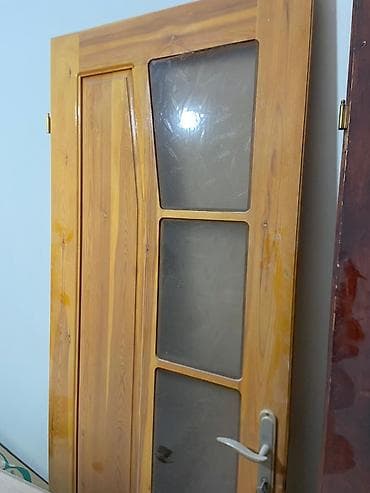 Ev təmiriylə əlaqədar təcili satılır. Çərçivəsiylə birlikdə. Hamısı