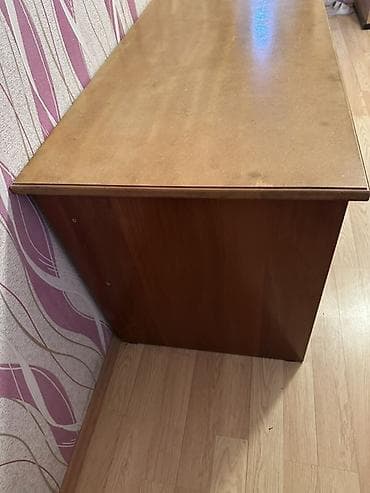 гостинный стол: Прямой стол, Без стула, Без полок, Без выдвижных ящиков, Дерево — 2