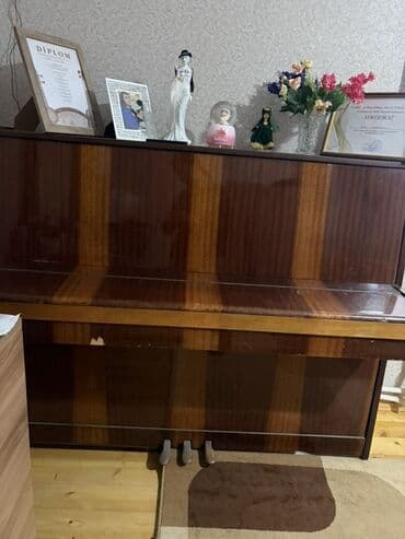 səs sistemi: Piano, Belarus, Akustik — 2